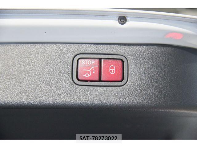 Mercedes Benz C-CLASS 2023-01 2102925-24