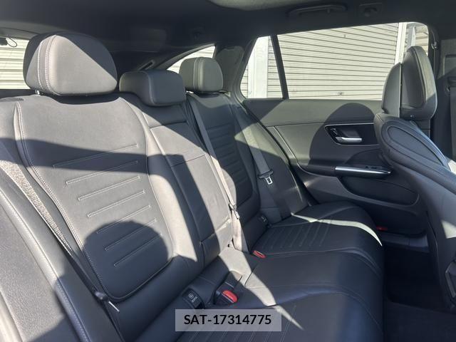 Mercedes Benz C-CLASS 2022-11 2211311-4