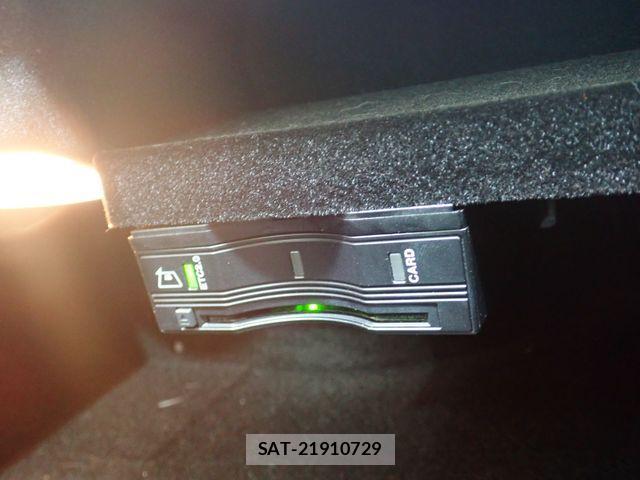 Mercedes Benz C-CLASS 2020-07 2211309-19