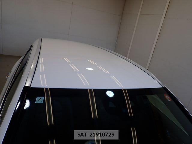 Mercedes Benz C-CLASS 2020-07 2211309-8