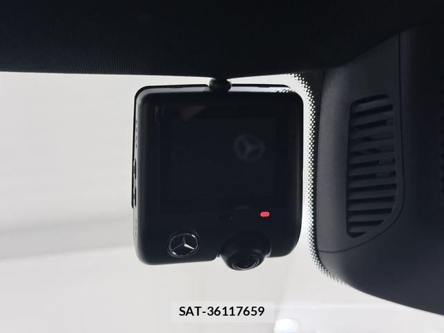 Mercedes Benz C-CLASS 2025-07 2963612-16