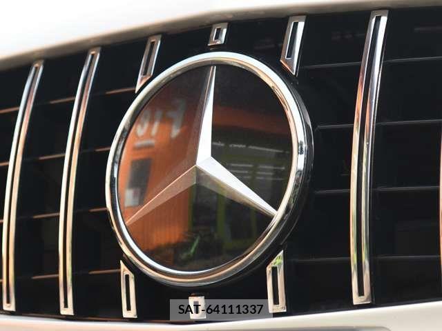 Mercedes Benz C-CLASS 2015-09 3675664-9