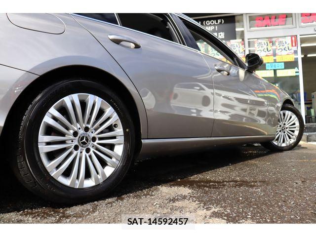 Mercedes Benz C-CLASS 2022-01 4176184-23
