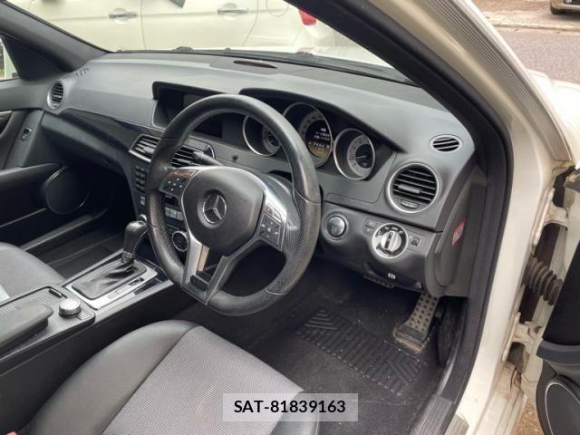 Mercedes Benz C-CLASS 2012-02 4755381-11