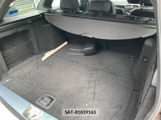Mercedes Benz C-CLASS 2012-02 4755381-17