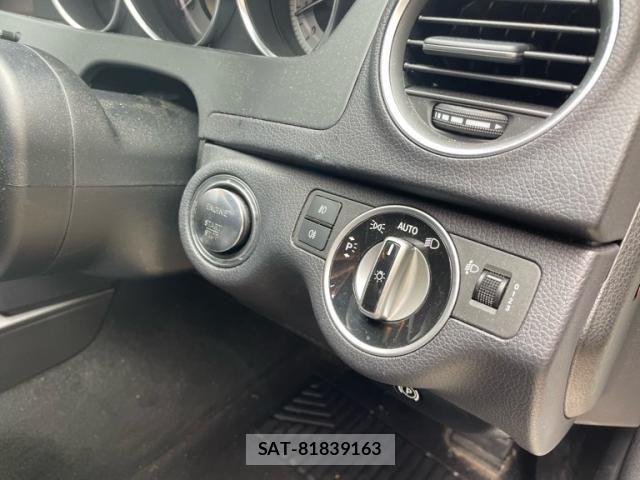 Mercedes Benz C-CLASS 2012-02 4755381-19