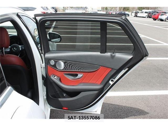Mercedes Benz C-CLASS 2019-05 4755375-26