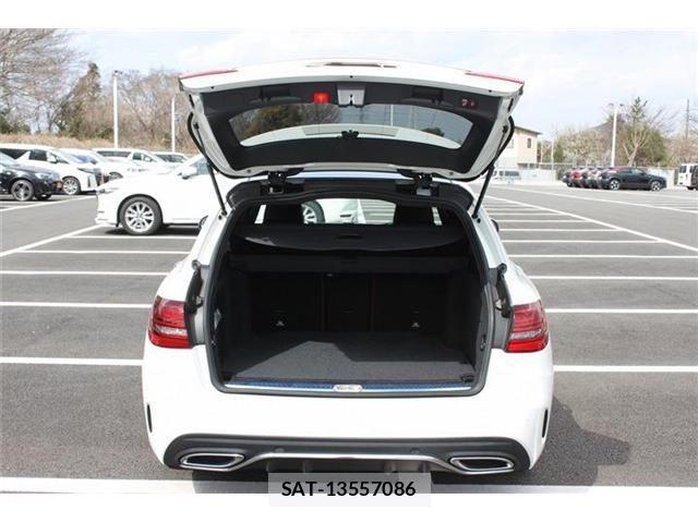 Mercedes Benz C-CLASS 2019-05 4755375-29