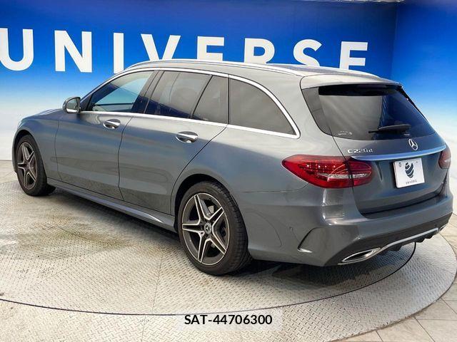 Mercedes Benz C-CLASS 2019-08 5871747-17