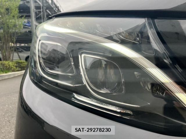 Mercedes Benz C-CLASS 2015-11 6012750-11