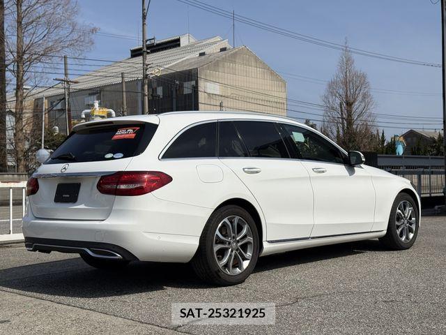 Mercedes Benz C-CLASS 2015-01 6264991-4