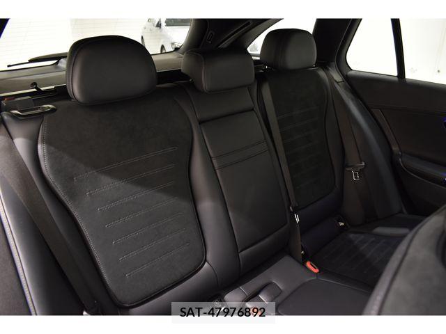 Mercedes Benz C-CLASS 2022-12 6276812-12