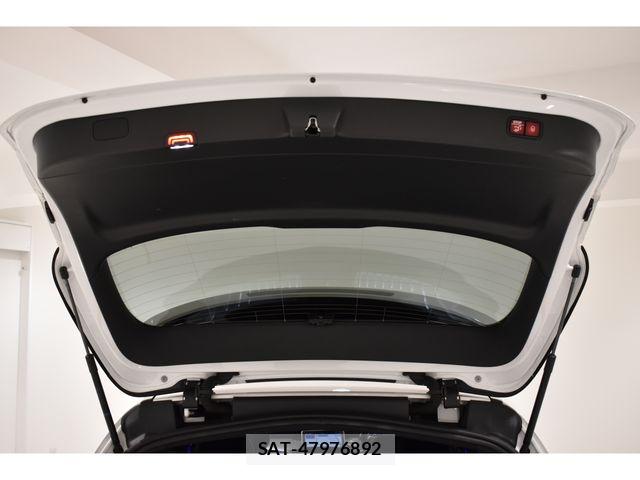 Mercedes Benz C-CLASS 2022-12 6276812-15