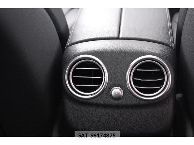 Mercedes Benz C-CLASS 2018-05 6500039-17