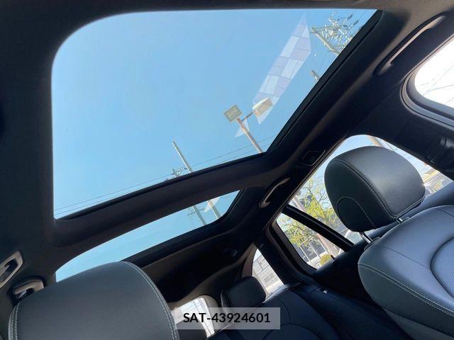 Mercedes Benz C-CLASS 2018-03 6526656-3