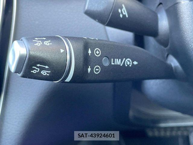 Mercedes Benz C-CLASS 2018-03 6526656-4