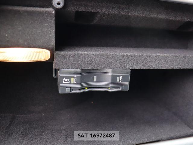 Mercedes Benz C-CLASS 2019-01 6613137-10