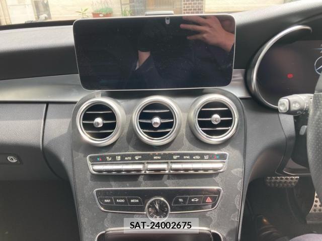 Mercedes Benz C-CLASS 2019-10 6613135-19