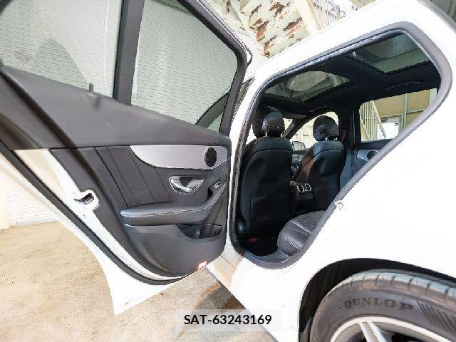 Mercedes Benz C-CLASS 2017-08 6613136-28