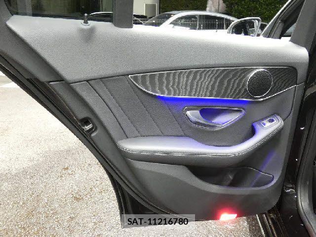 Mercedes Benz C-CLASS 2019-05 6641957-21