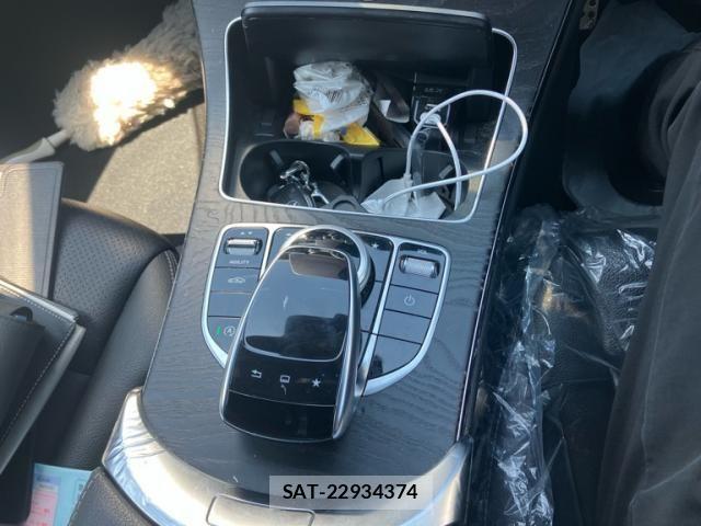 Mercedes Benz C-CLASS 2015-06 6641961-26
