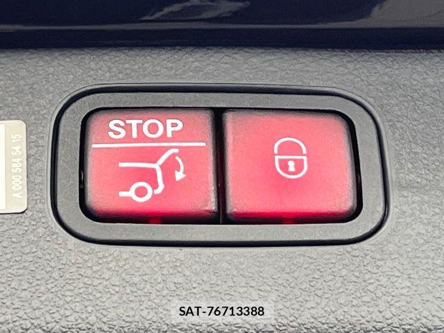 Mercedes Benz C-CLASS 2023-12 6672446-6