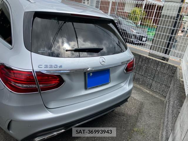 Mercedes Benz C-CLASS 2019-01 6672448-1