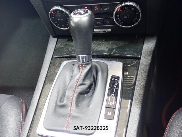 Mercedes Benz C-CLASS 2013-05 6672444-15