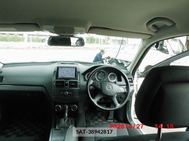 Mercedes Benz C-CLASS 2009-03 6676810-9
