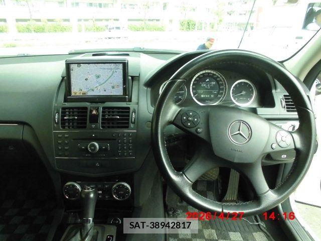 Mercedes Benz C-CLASS 2009-03 6676810-10