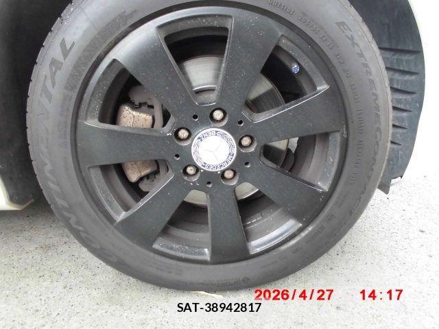 Mercedes Benz C-CLASS 2009-03 6676810-17