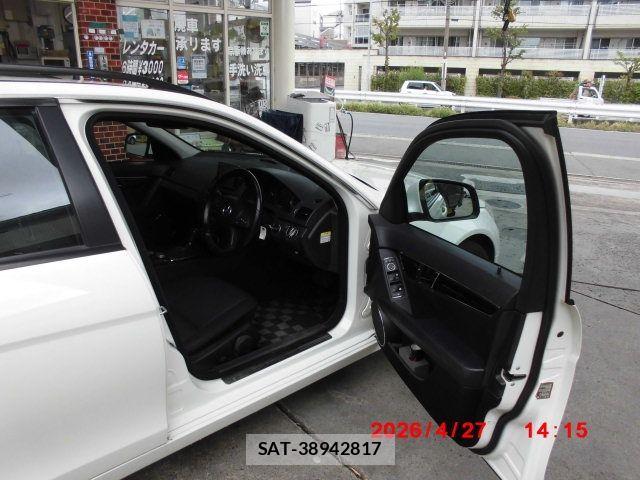 Mercedes Benz C-CLASS 2009-03 6676810-7