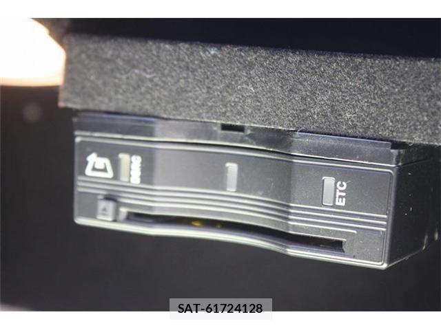 Mercedes Benz C-CLASS 2014-11 6815877-3
