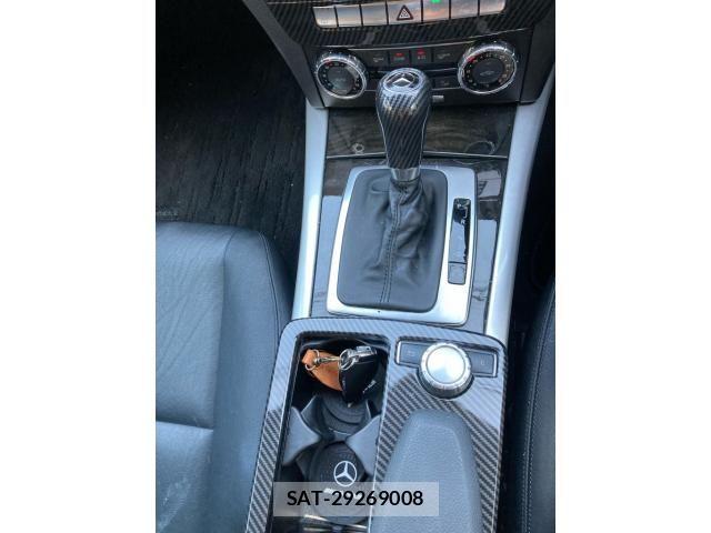Mercedes Benz C-CLASS 2012-03 6908236-17