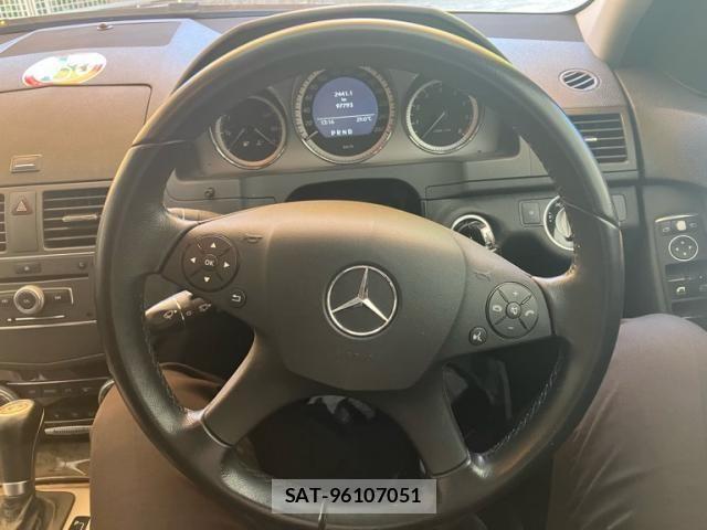 Mercedes Benz C-CLASS 2011-01 6908245-8