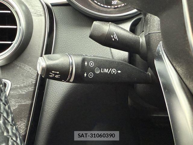 Mercedes Benz C-CLASS 2015-05 7059460-20