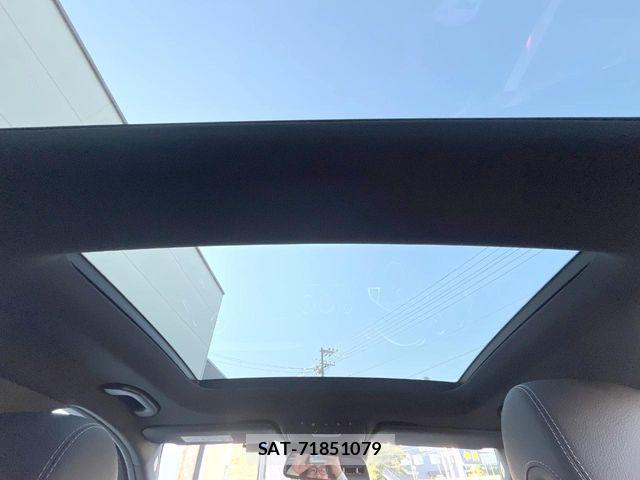 Mercedes Benz C-CLASS 2018-01 7218292-3