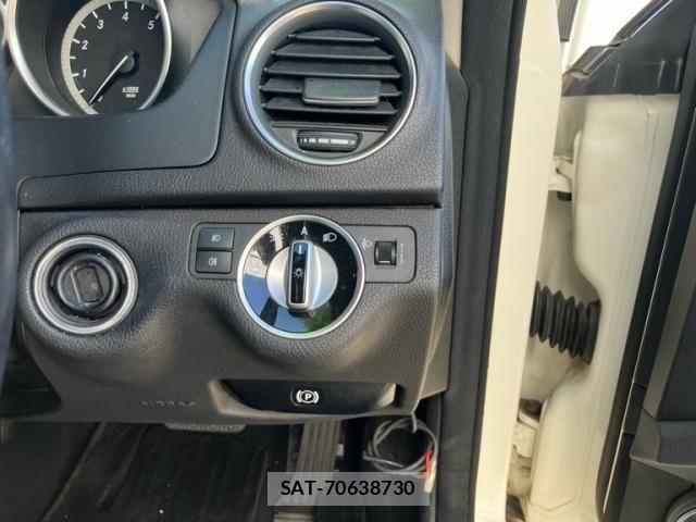 Mercedes Benz C-CLASS 2011-09 7221535-10