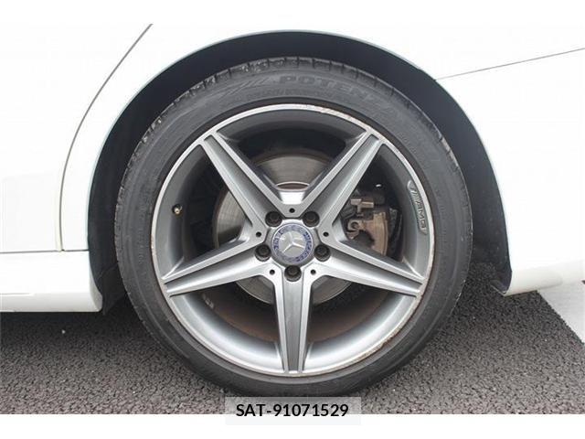 Mercedes Benz C-CLASS 2015-06 7221541-12