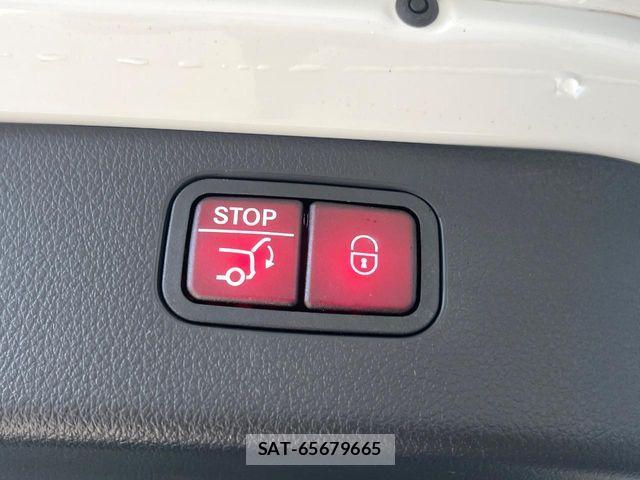Mercedes Benz C-CLASS 2023-09 7221549-18