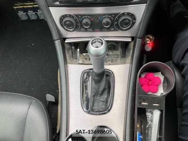 Mercedes Benz C-CLASS 2006-12 7251461-14