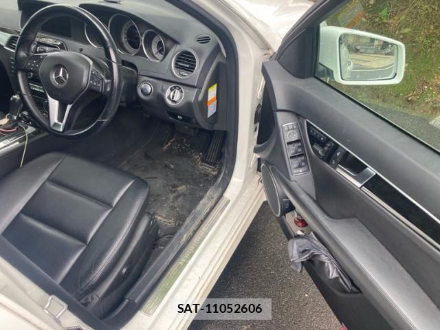 Mercedes Benz C-CLASS 2012-12 7251460-12