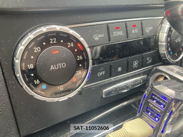 Mercedes Benz C-CLASS 2012-12 7251460-17