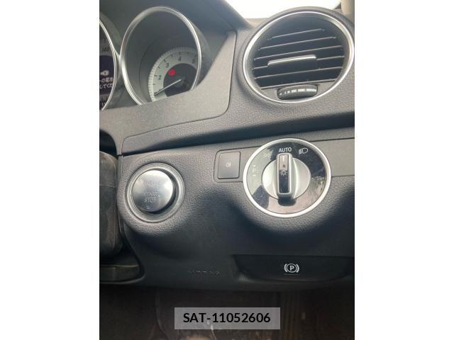 Mercedes Benz C-CLASS 2012-12 7251460-24