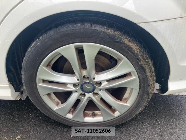 Mercedes Benz C-CLASS 2012-12 7251460-6
