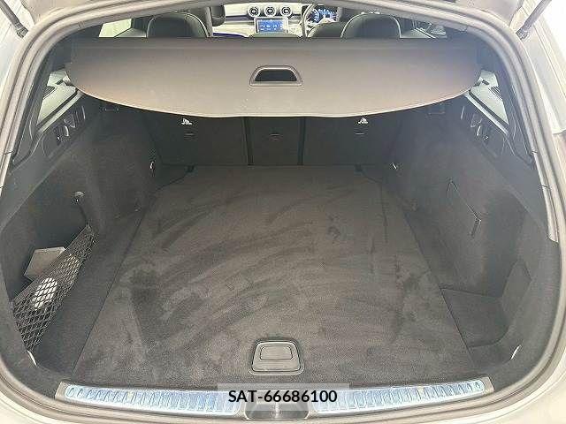 Mercedes Benz C-CLASS 2023-05 7358692-10