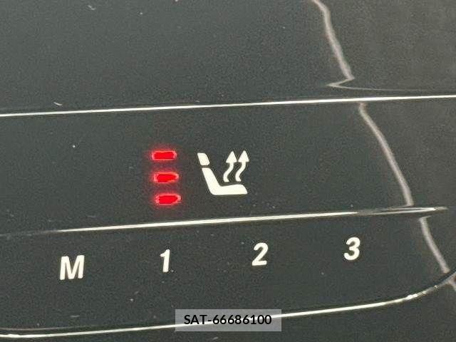 Mercedes Benz C-CLASS 2023-05 7358692-6