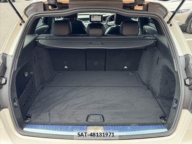 Mercedes Benz C-CLASS 2018-07 7358697-18