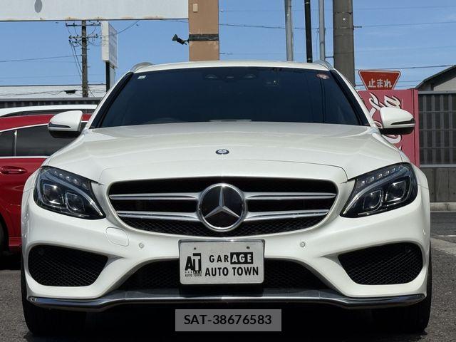 Mercedes Benz C-CLASS 2017-05 7392819-1