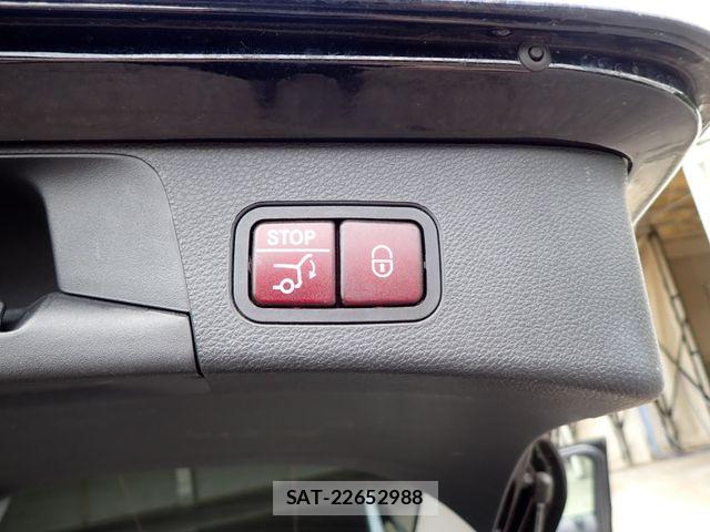 Mercedes Benz C-CLASS 2019-05 7455662-25